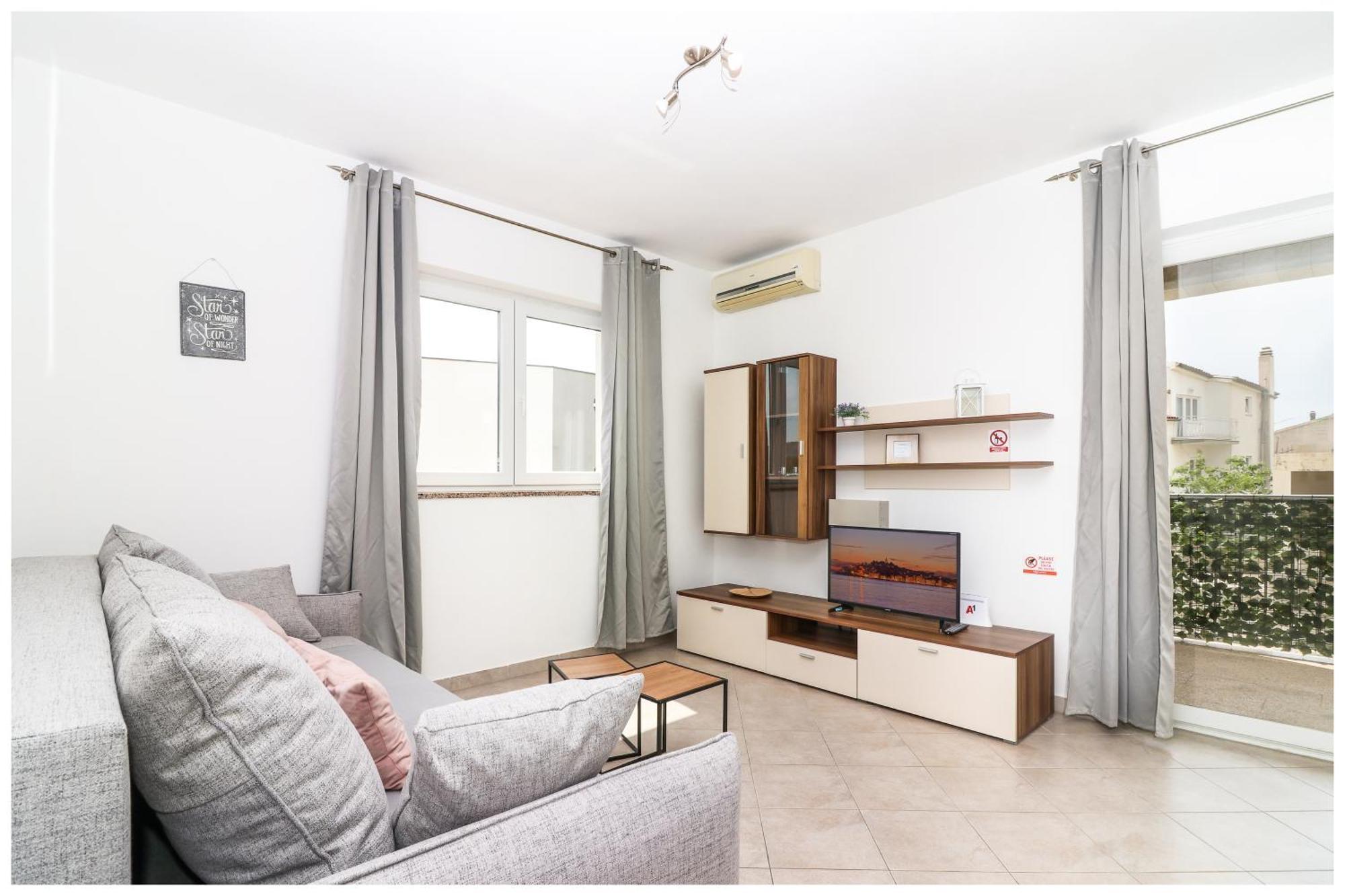 M&Z Apartmani Primošten Esterno foto