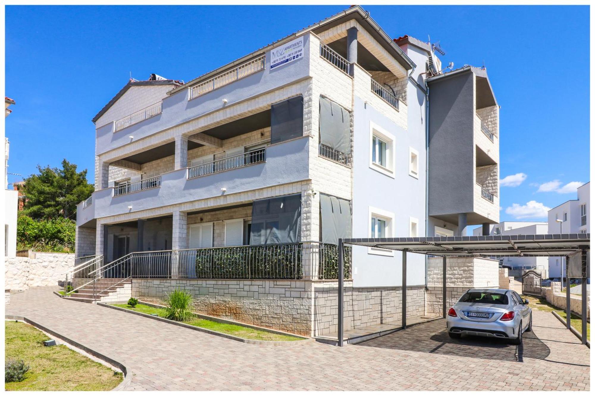 M&Z Apartmani Primošten Esterno foto