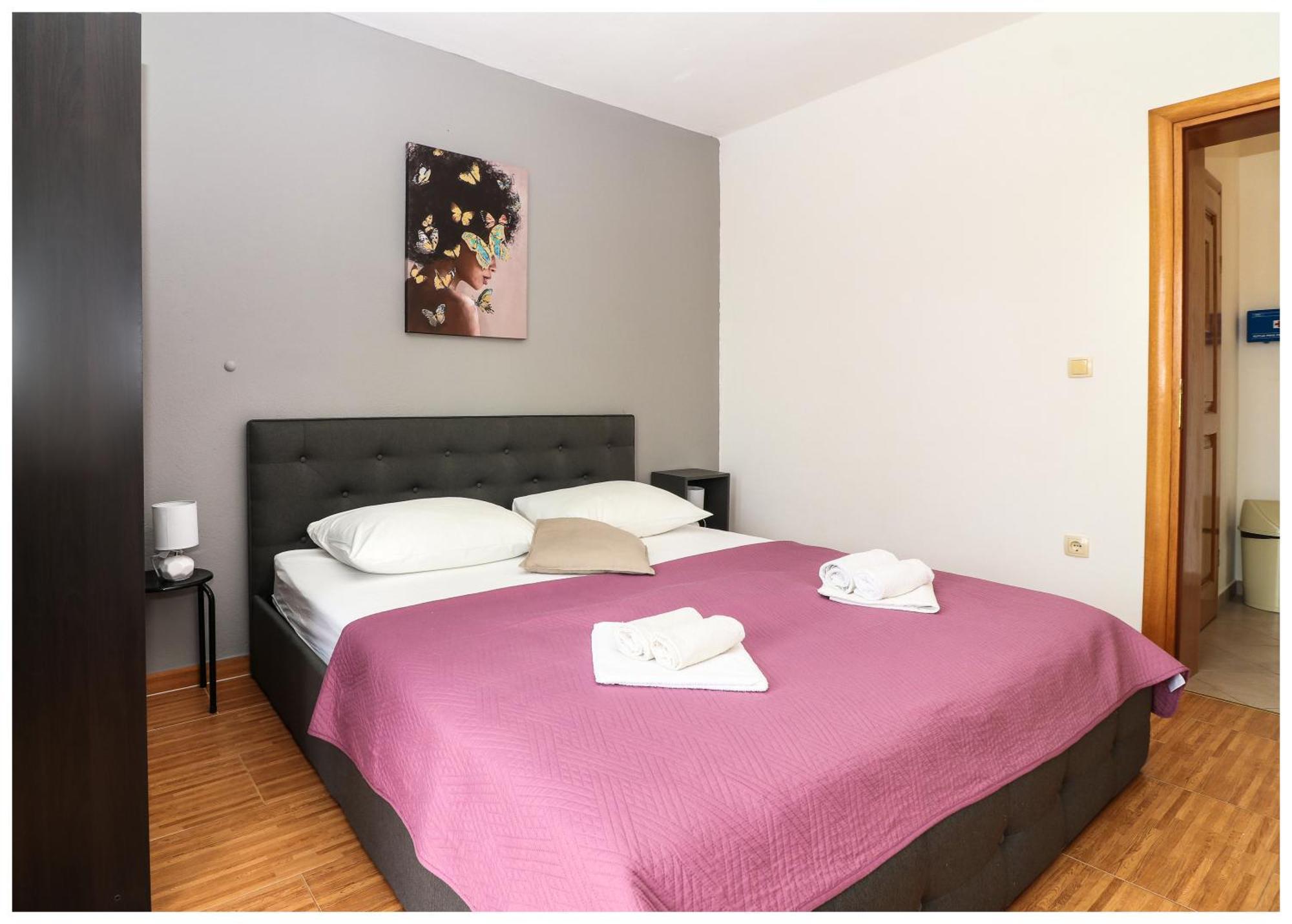 M&Z Apartmani Primošten Esterno foto