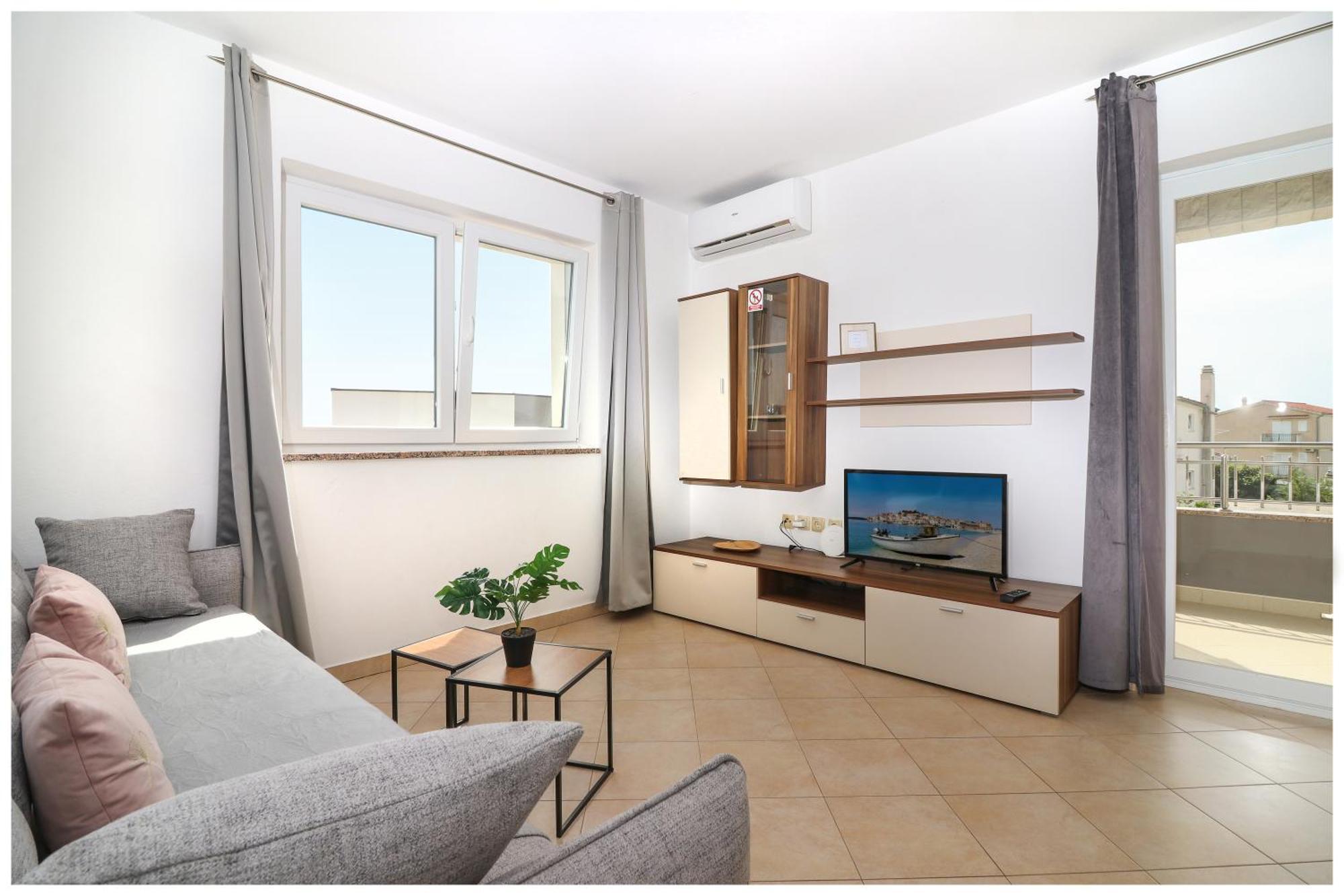 M&Z Apartmani Primošten Esterno foto