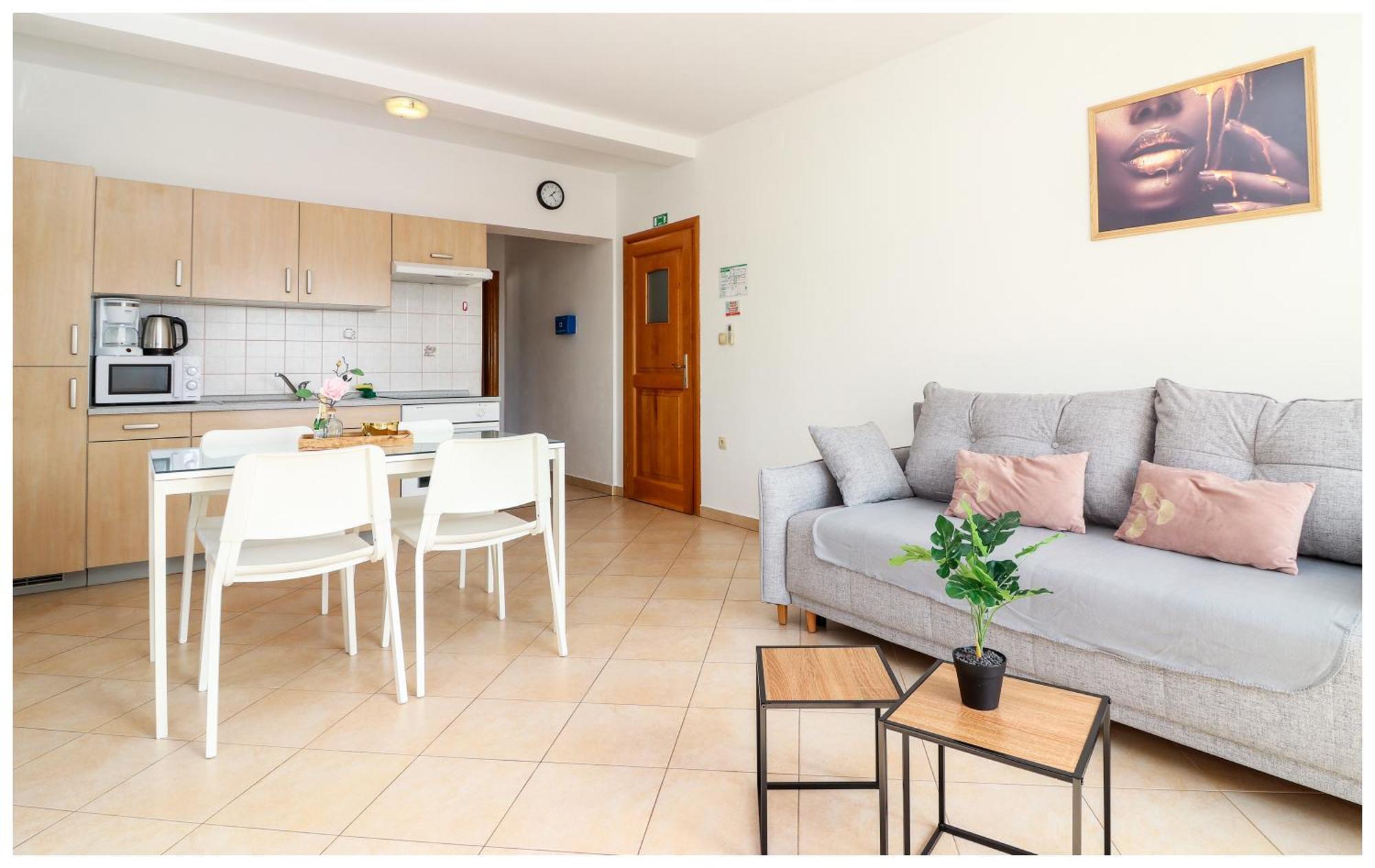 M&Z Apartmani Primošten Esterno foto